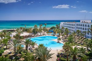 Piscine et plage