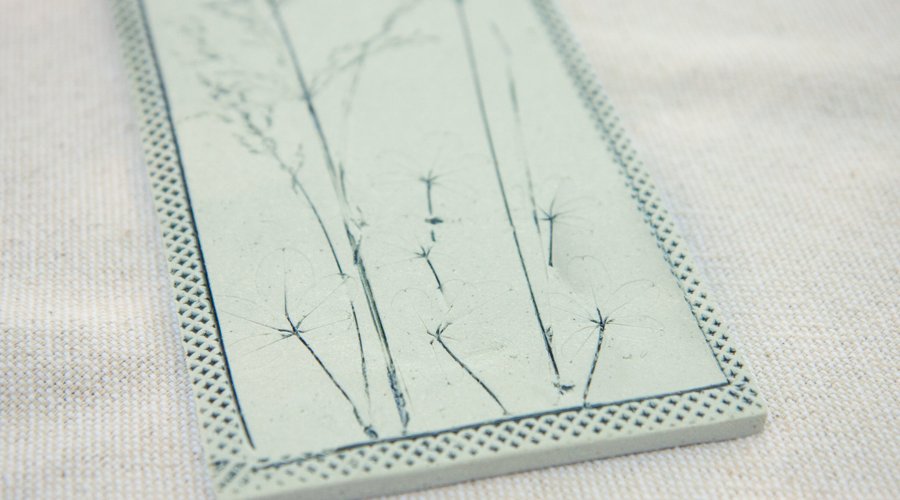 Decorative Ceramic Floral Tiles are perfect for hanging