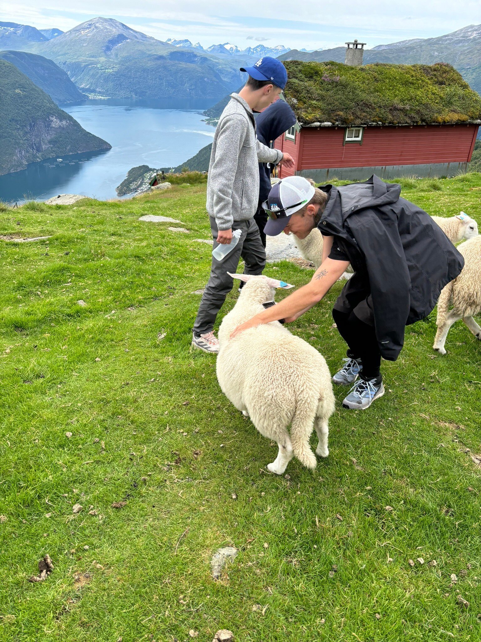 Uteguiden Ålesund Adventure Centre (Alesund) - Alles Wat U Moet Weten ...