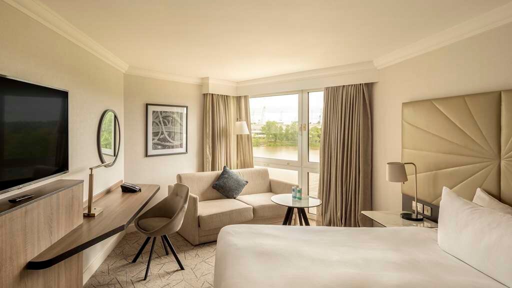HILTON BIRMINGHAM METROPOLE HOTEL - Updated 2024 Prices & Reviews (England)