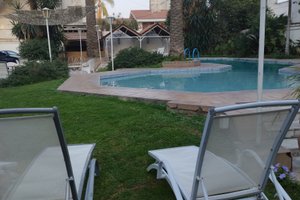 Piscina y playa