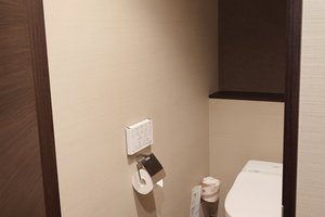 Room & Suite