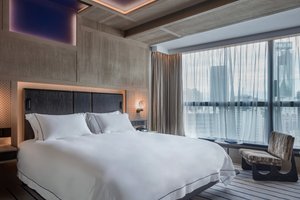 Room & Suite