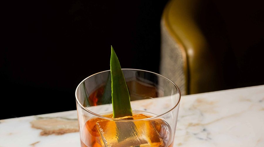 Bird in The Hand Cocktail