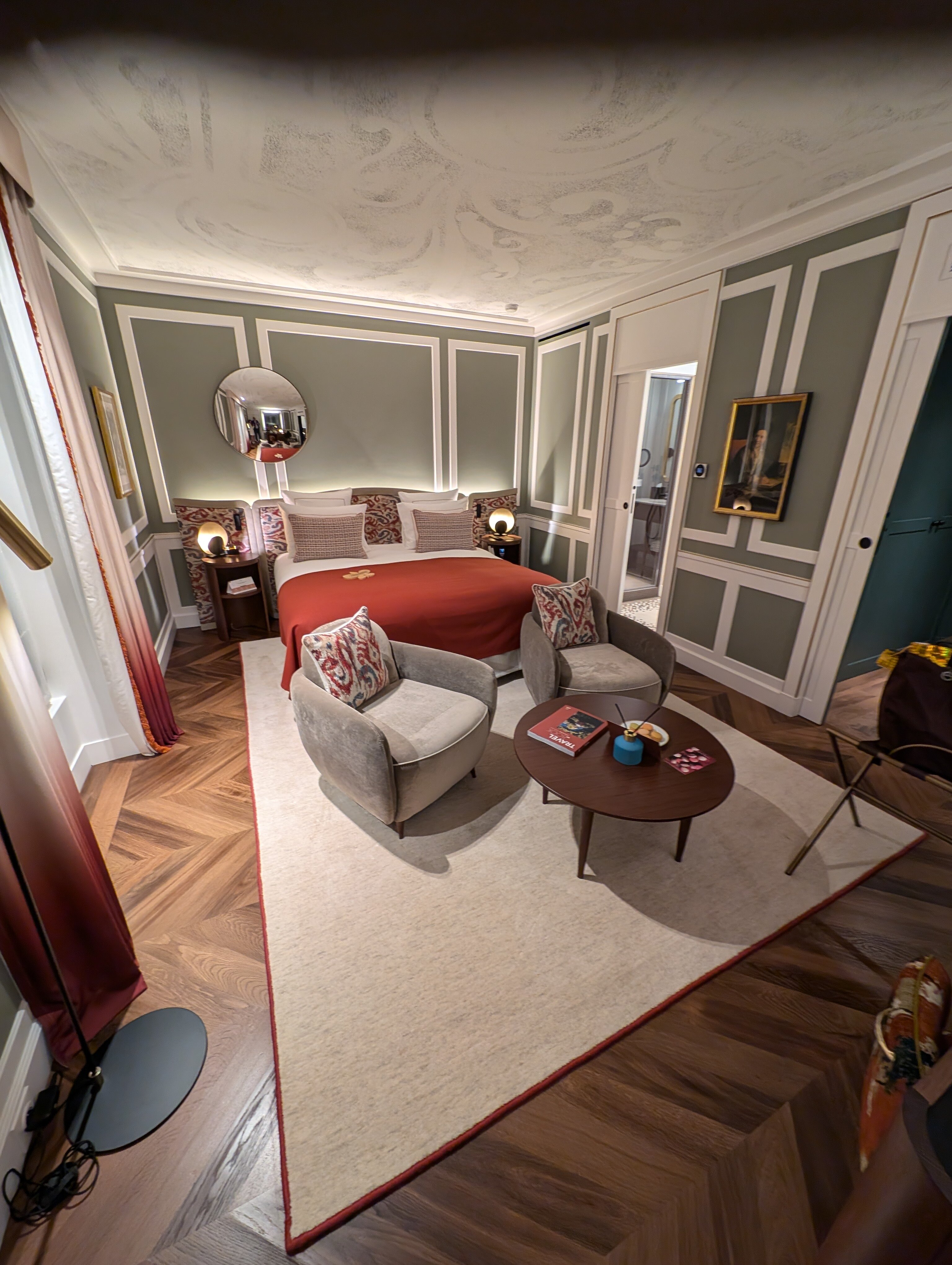 HÔTEL LES LUMIÈRES - Updated 2025 Prices & Hotel Reviews