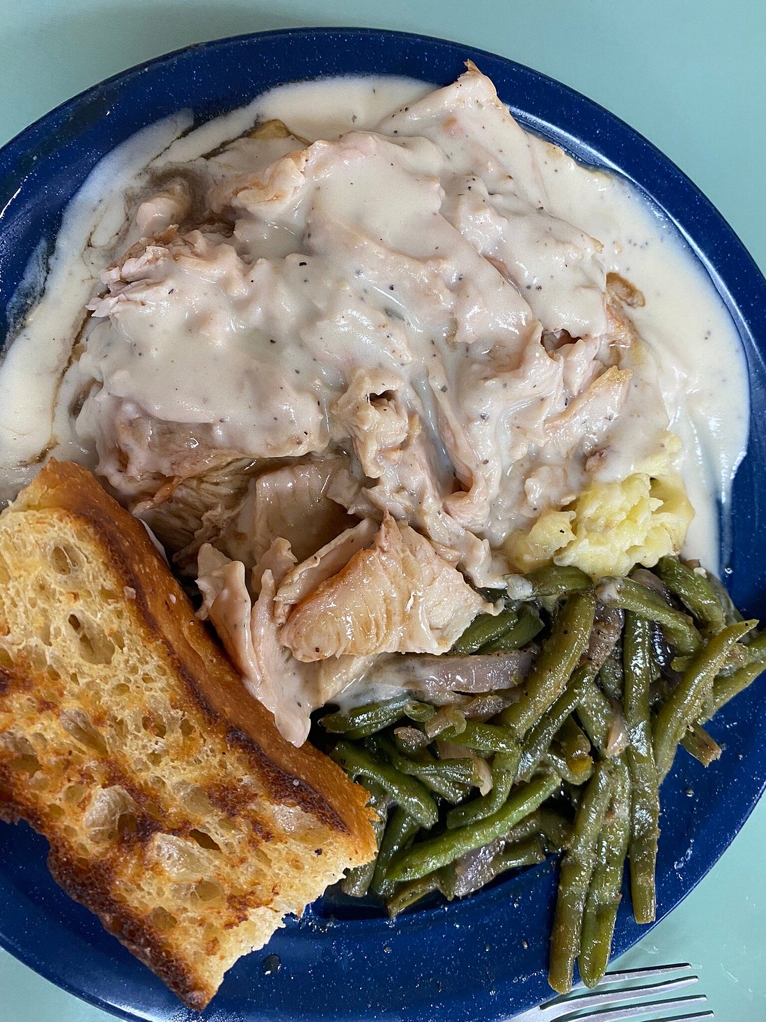 Mom and Pops Petersburg: A Cozy New American Restaurant Experience