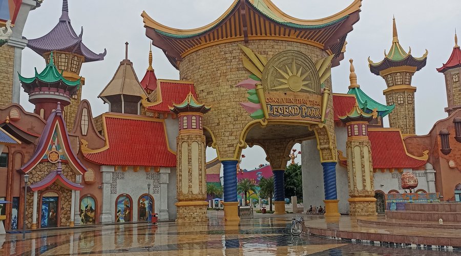 Parc d'attractions Legend Park, à proximité