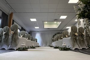 Room & Suite