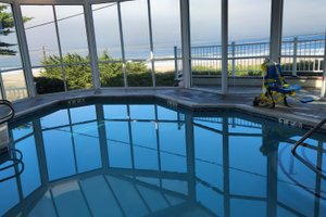 Pool & Beach