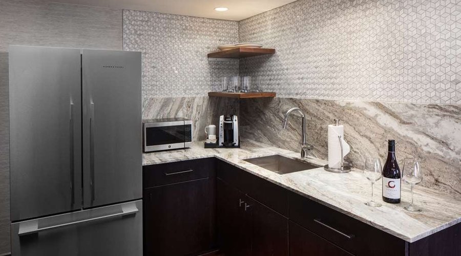 Guest Kitchen