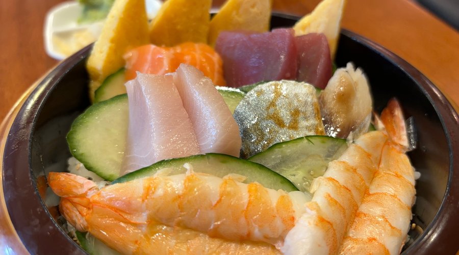 Mukashi Sushi Bar