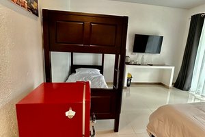 Room & Suite