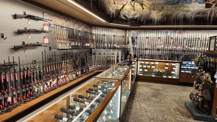 Bass Pro Shops - 다트머스 - Bass Pro Shops의 리뷰 - 트립어드바이저