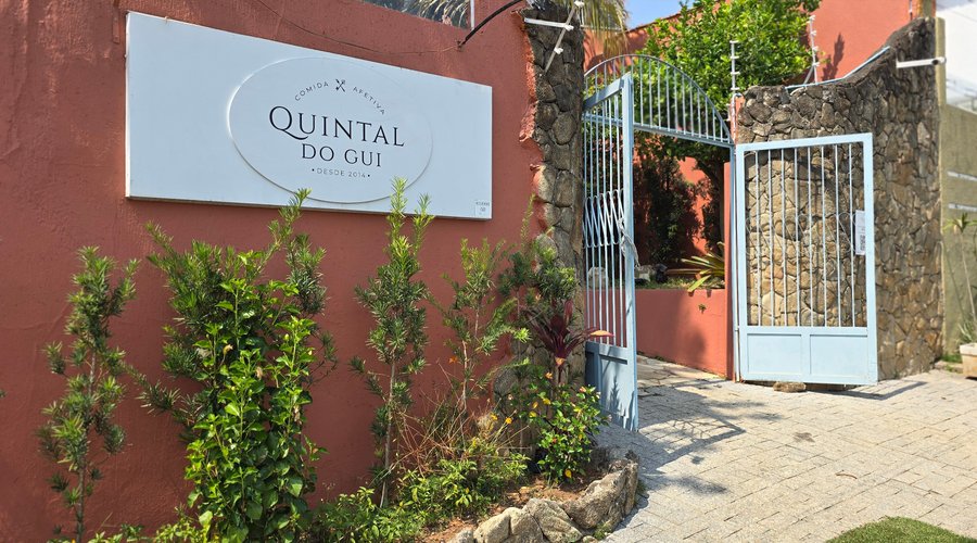 Portao do Quintal do Gui 2024