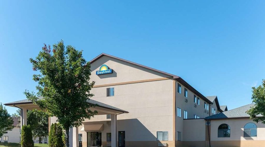 Welcome To Days Inn Mount Vernon