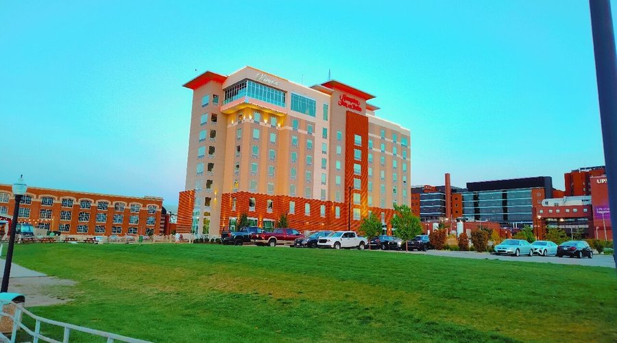 Hampton inn