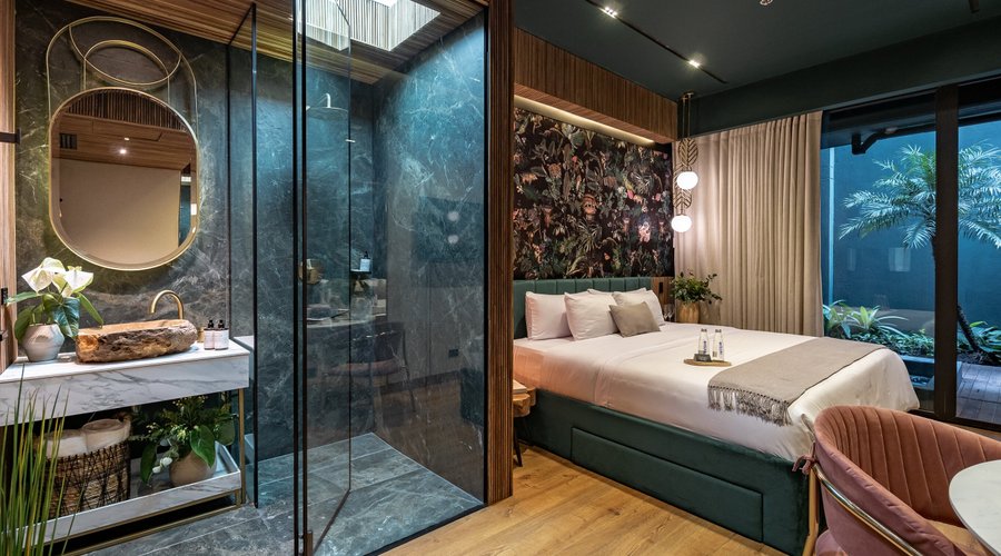 Room Detail 