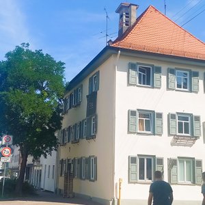 Gebäude