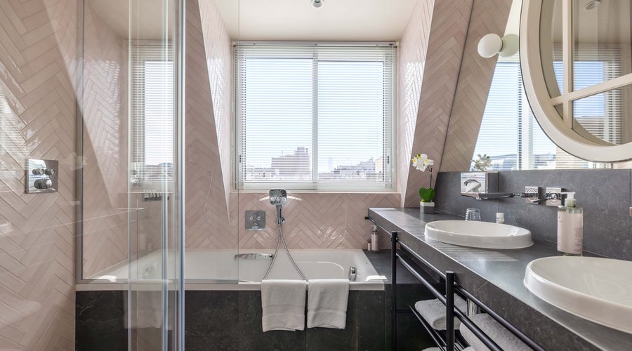 Privilege Room - Eiffel Tower Terrace - Bathroom