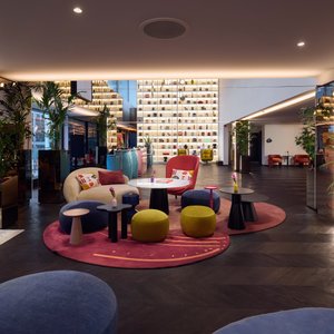 Doodles Bar & Lobby 