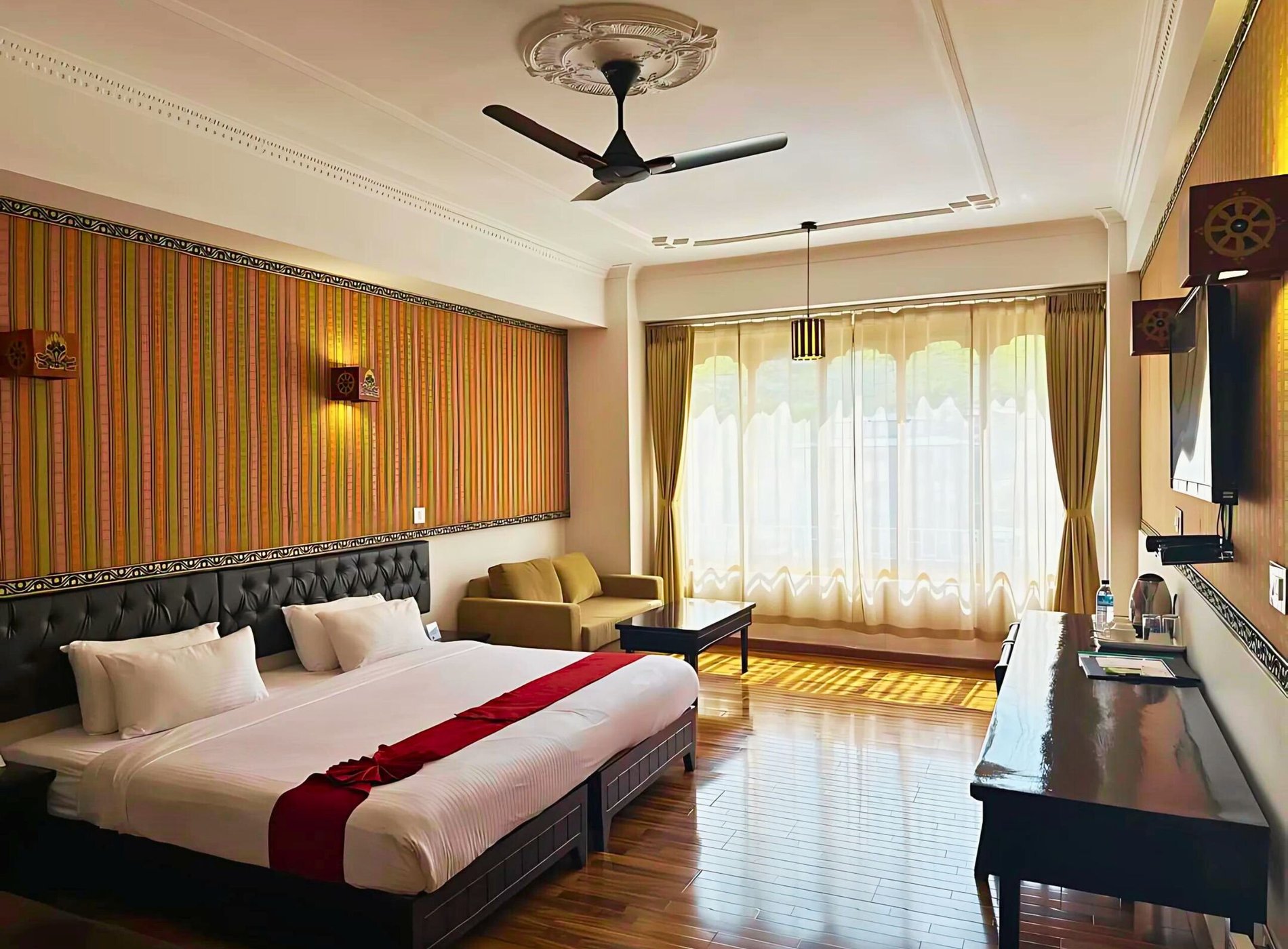 Hotel Migmar མིག་དམར་ཟ་ཁང་། by null