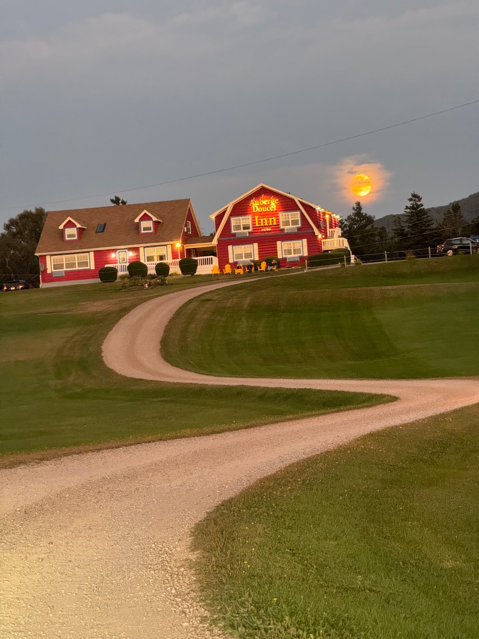 AUBERGE DOUCET INN - Updated 2025 Prices & Reviews