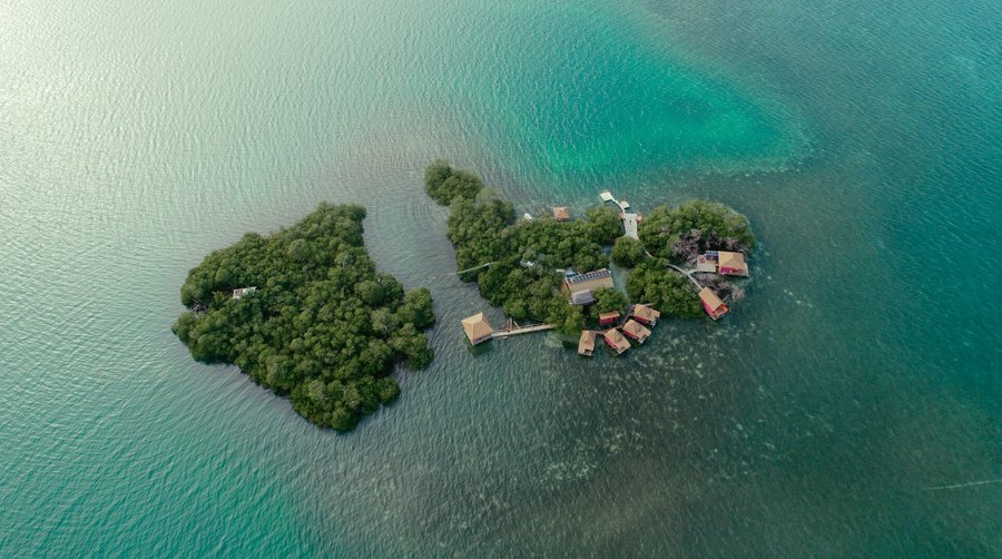 top drove view of the island Urraca Monkey Island Eco Resort