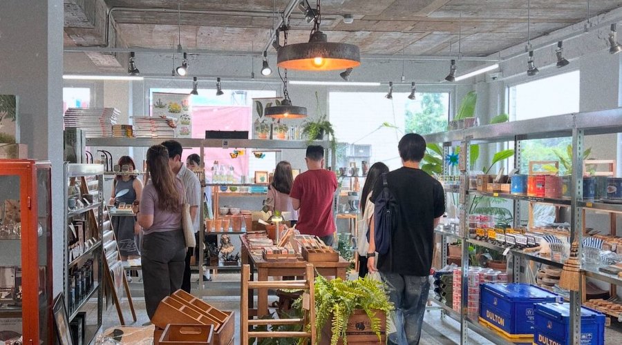 Exit6 General Store (Seoul, South Korea): Address, Phone Number - Tripadvisor