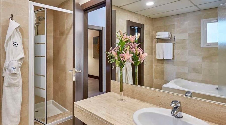 NH Eixample Room Bathroom Suite Shower
