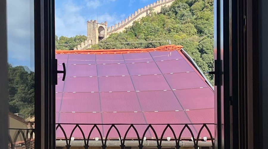 Vista do meu quarto no Hotel Due Mori Marostica, que recomendo 100%