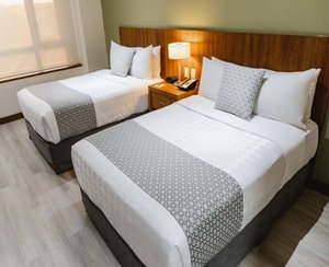 Room & Suite