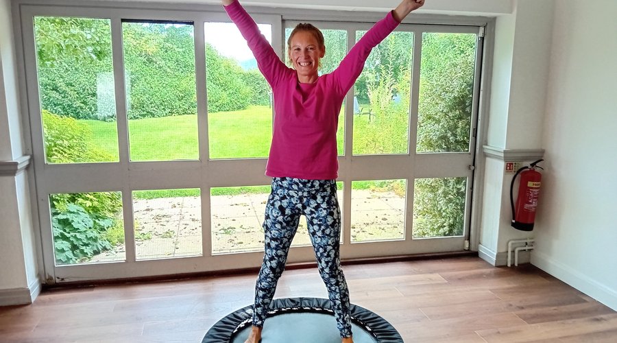 At La Crisalida we offer rebounding classes (which are exercise to music classes on your own personal mini-trampoline). These classes are fun, and are great for your lymphatic system!