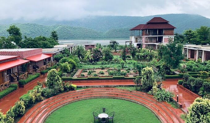 Unwind in the lap of nature at Desi Thath Resort - where every Cottage comes with a view that reflects serenity & the tranquil whispers tales of Relaxation!! We are situated 150km from Delhi & Jaipur & close to Sariska National Park, our resort offers a perfect holiday escape. immerse yourself in the epitome of Luxury with our Premium, Luxury & Lake View Cottages, each designed to provide a unique & comfortable stay.