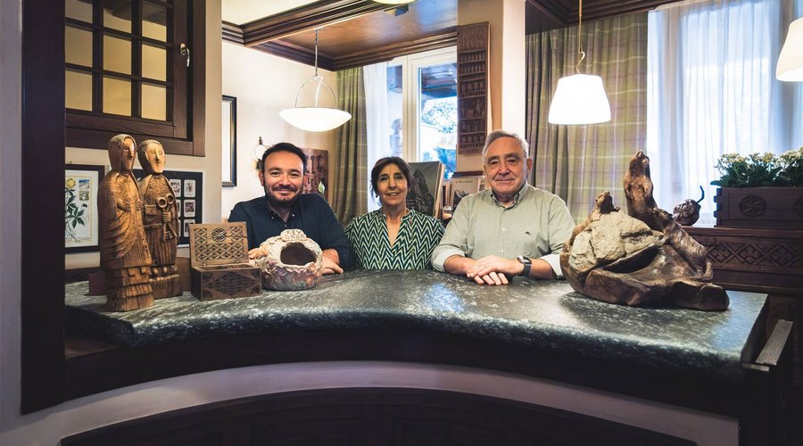 Simon, Patrizia and Andrea Casale Brunet