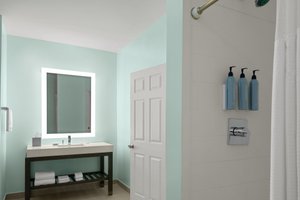 Room & Suite