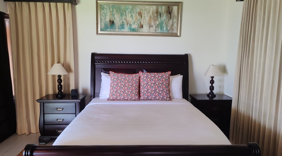 Marenaz Oceanfront Resort Oceanfront Bungalow