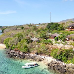 Alor Tanapi Dive Resort