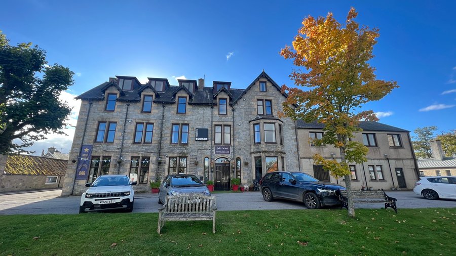 Hotel Square 