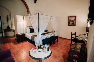 Habitación y suite