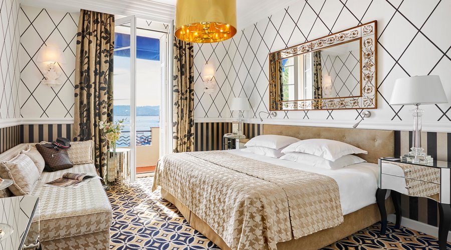 Deluxe Sea View Room