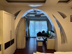 Room & Suite