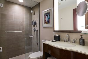 Room & Suite