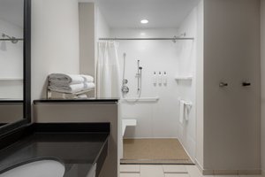Room & Suite