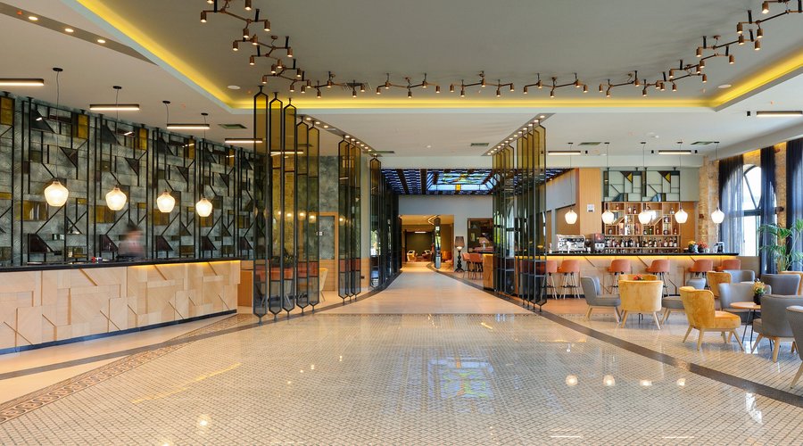Reception - Lobby