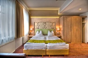 Zimmer und Suite