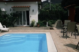 Piscina y playa