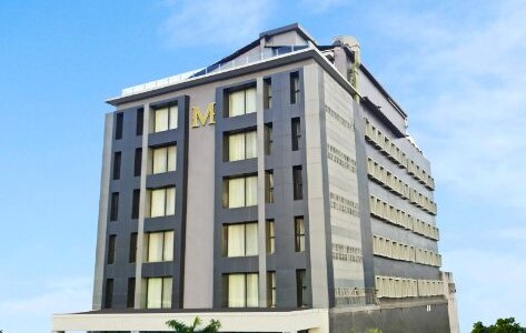 Hotel Building