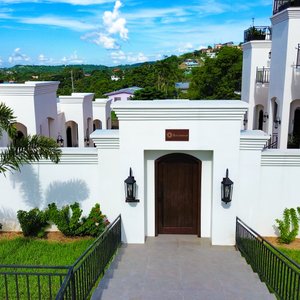Las Haciendas is a group of villas enclosing a private courtyard in the heart of San Ignacio. The property is totally private with a large main entrance door leading to the courtyard and the individual villa doors.
