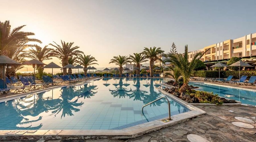 Pool - outdoor