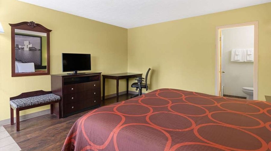 Guest room